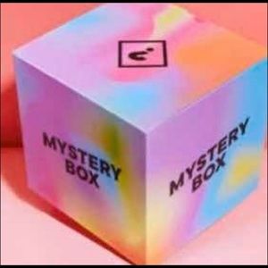 Mystery box  clothes size s